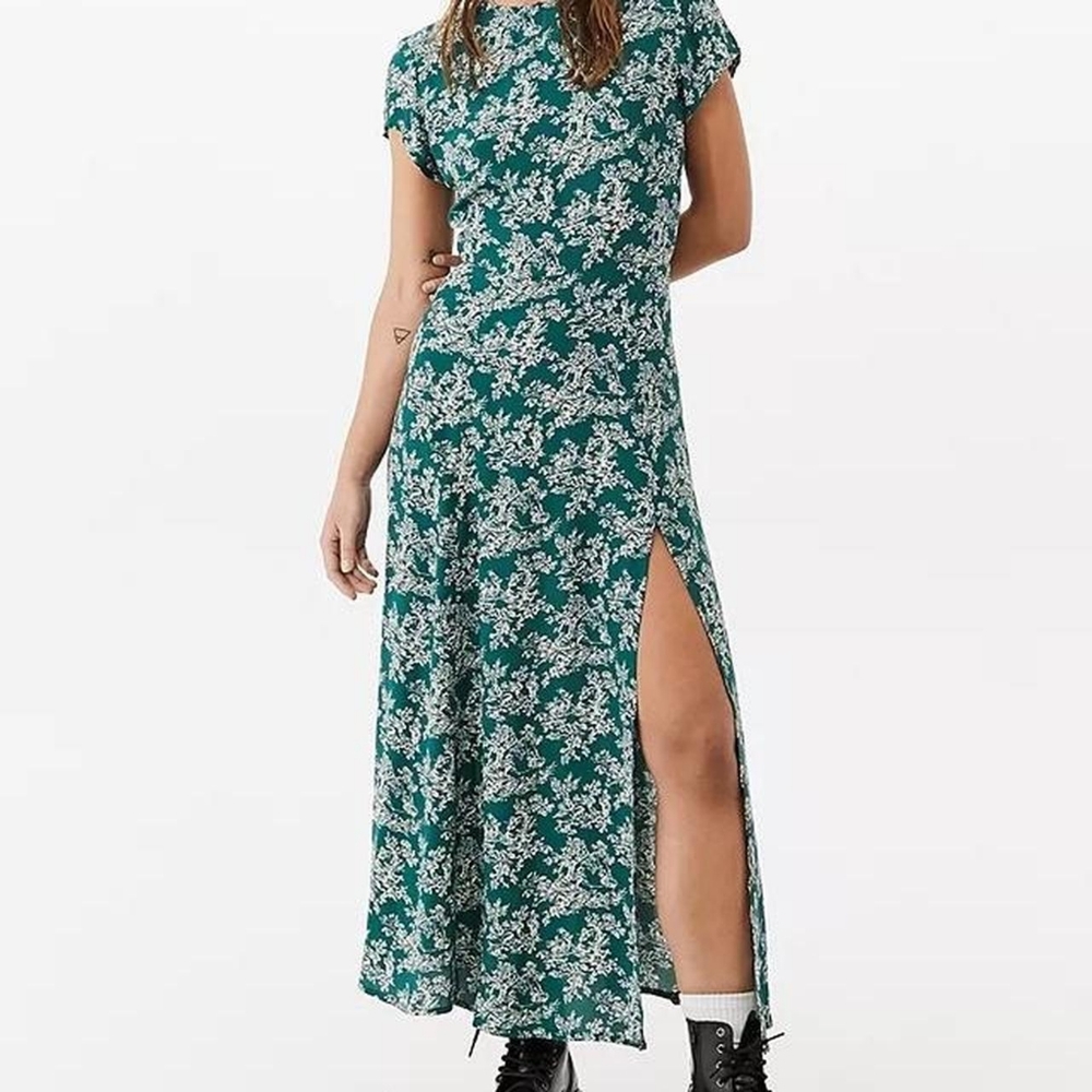 UO Lindsey Cap Sleeve Midi Dress